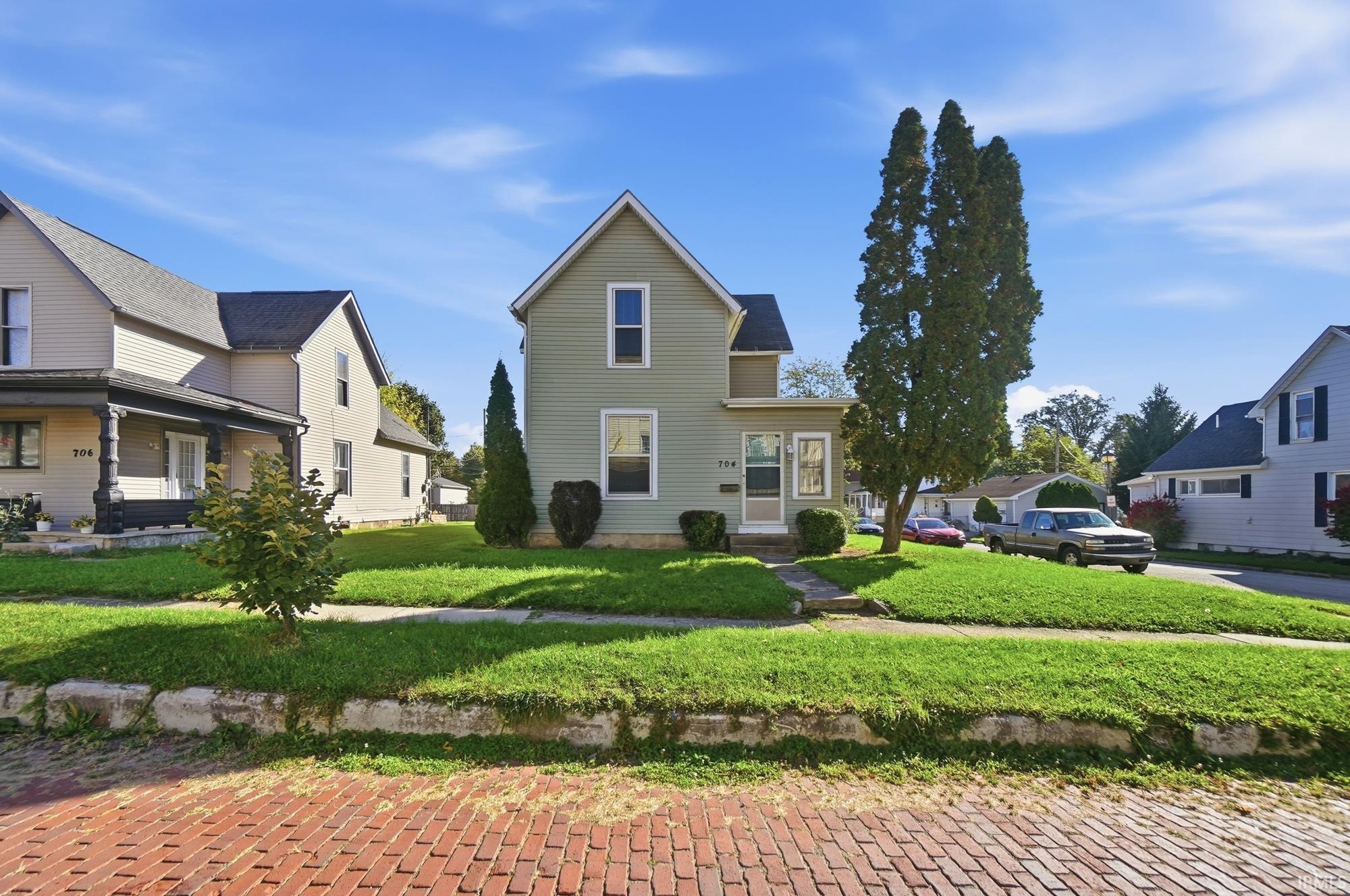 704 Davis Street