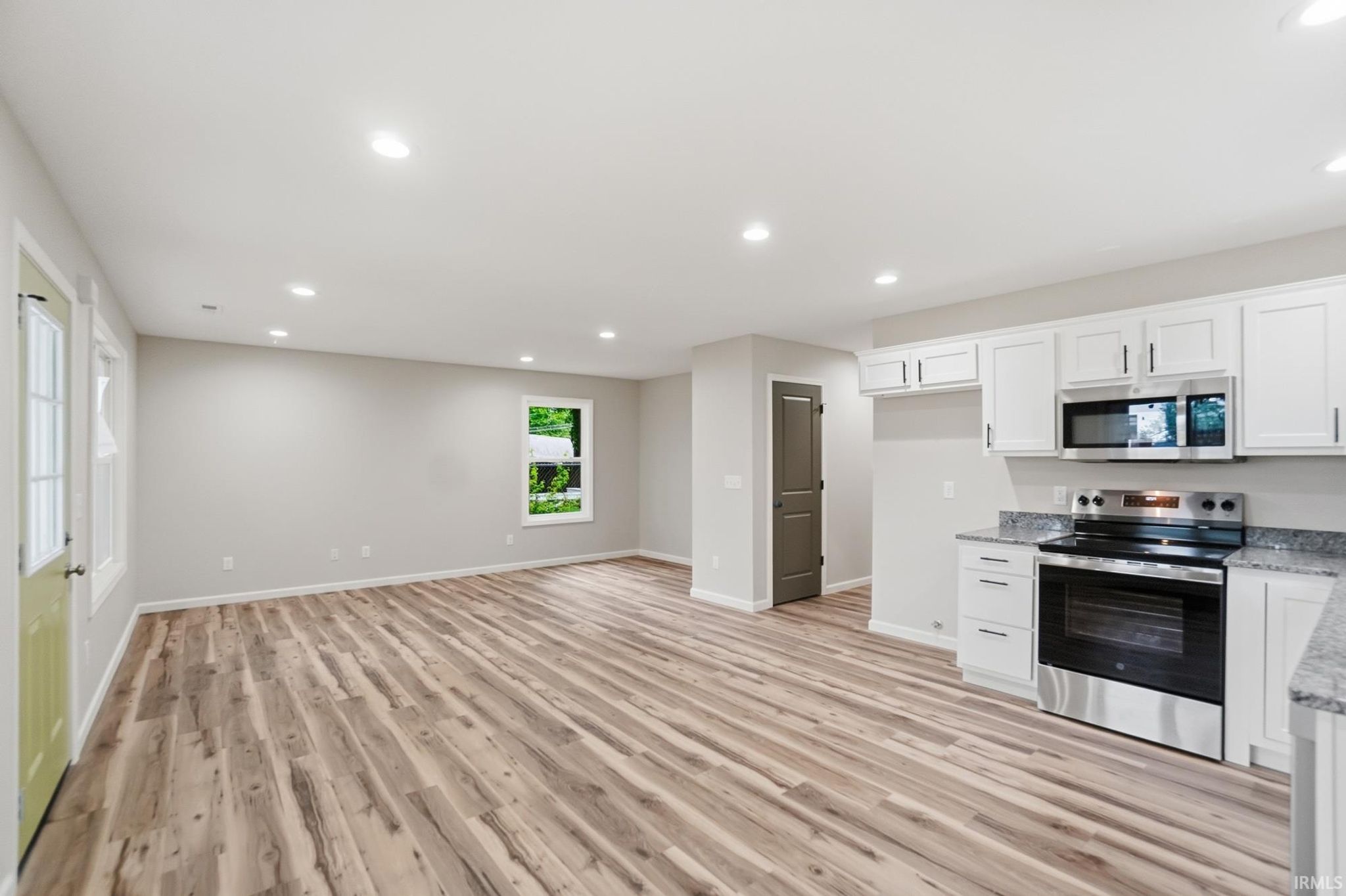 Image of 1626 Howell Street 101