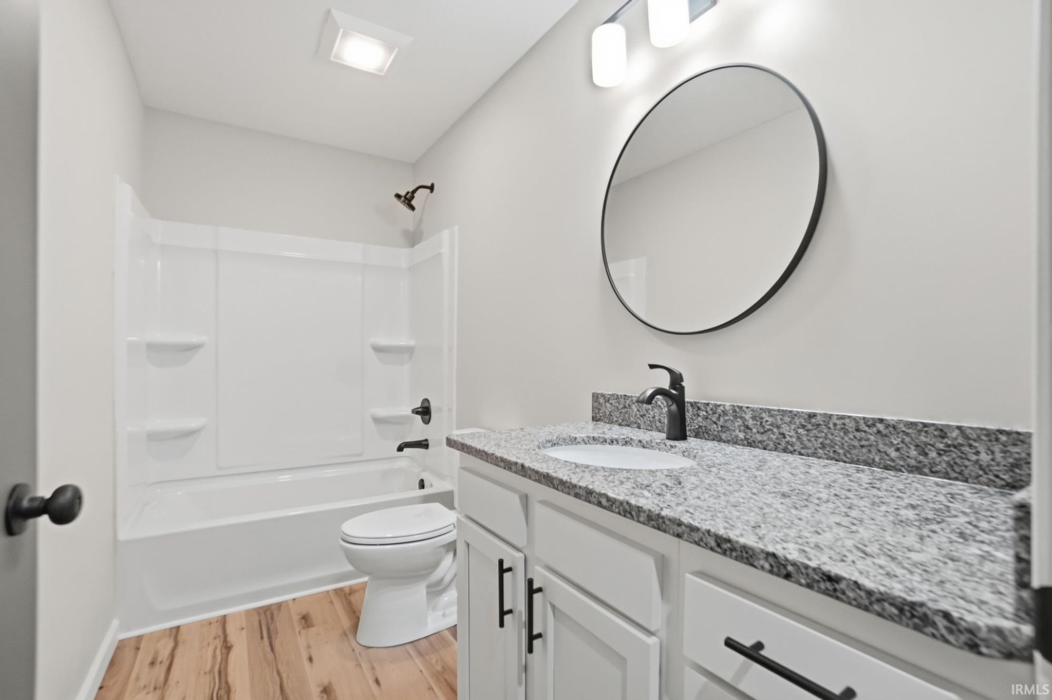 Image of 1626 Howell Street 101